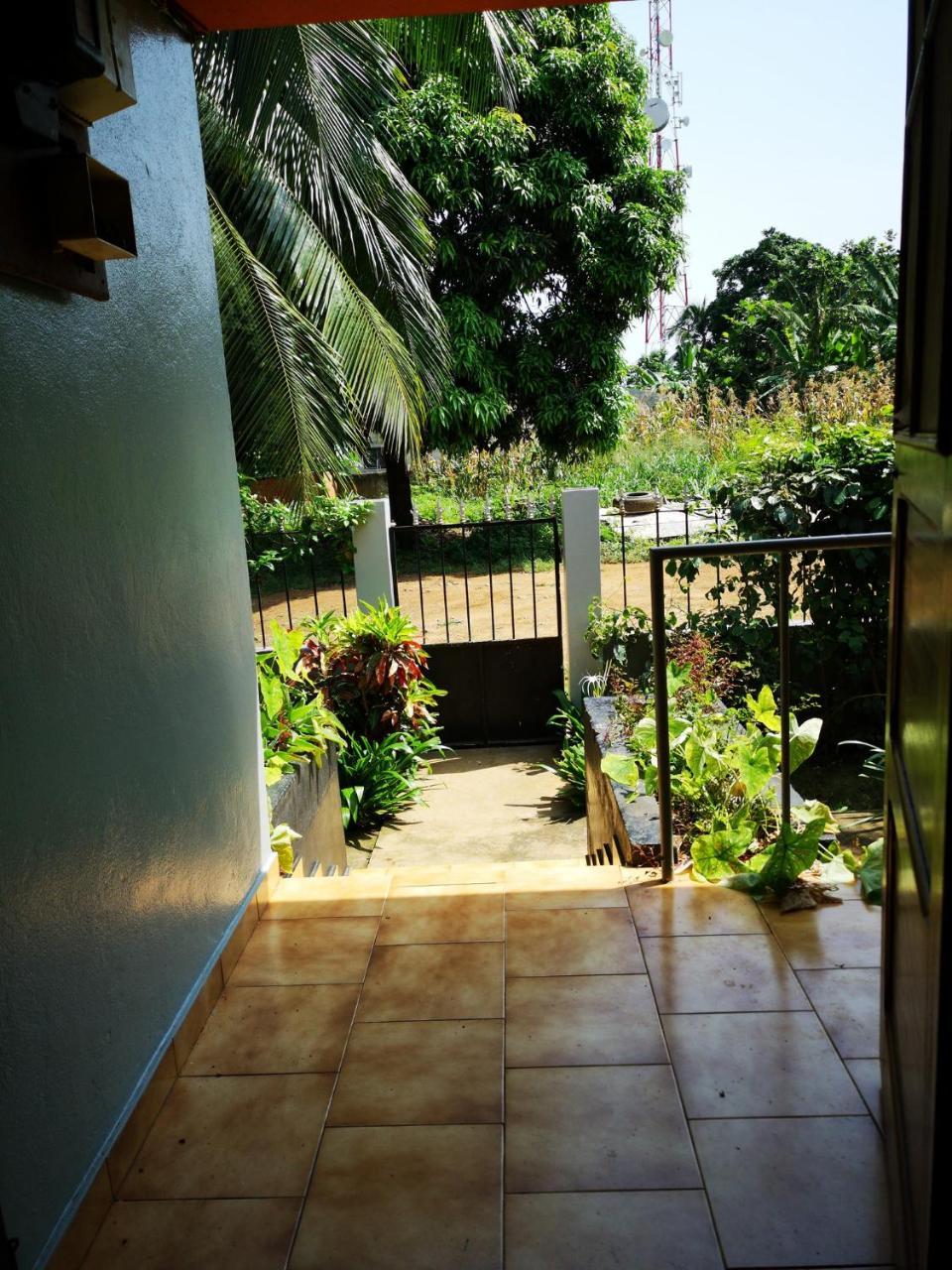 Monteiro Paradise Guest House Sao Tome Ngoại thất bức ảnh